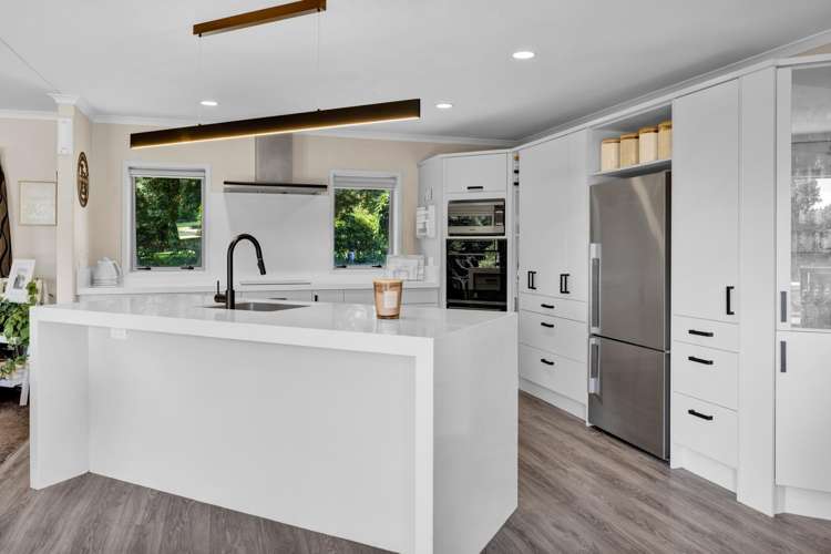 173 Dorset Road Hillsborough - New Plymouth District_6