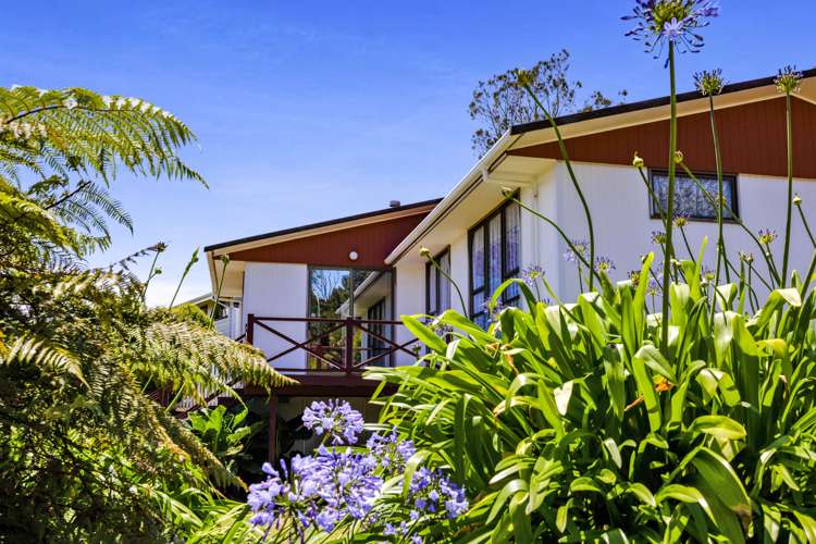 7 Lindaver Grove Merrilands_32