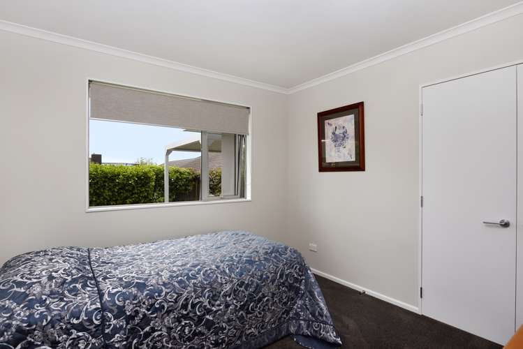 6 Childs Way Richmond_16