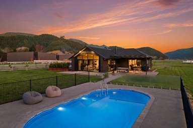 4 Sirocco Place_1