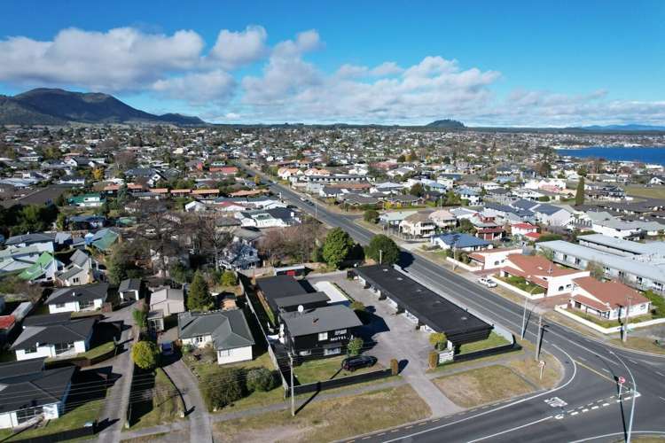 39 Kaimanawa Street Lake Taupo_2