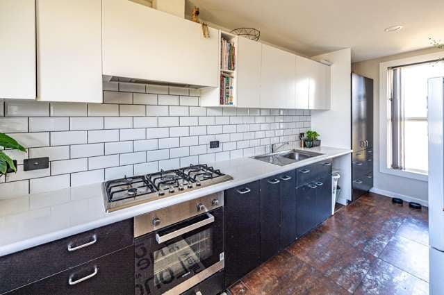 A&B/5 Armstrong Place Gonville_2