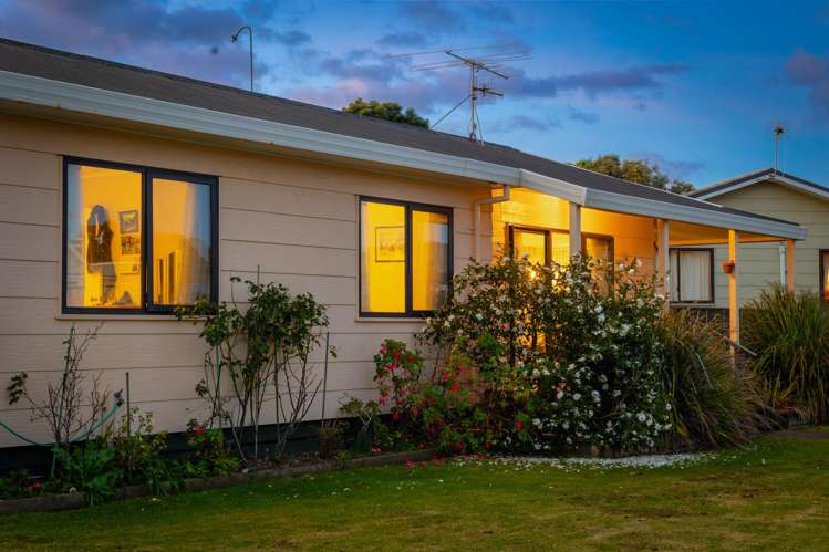 83 Queens Road Waikanae Beach_26