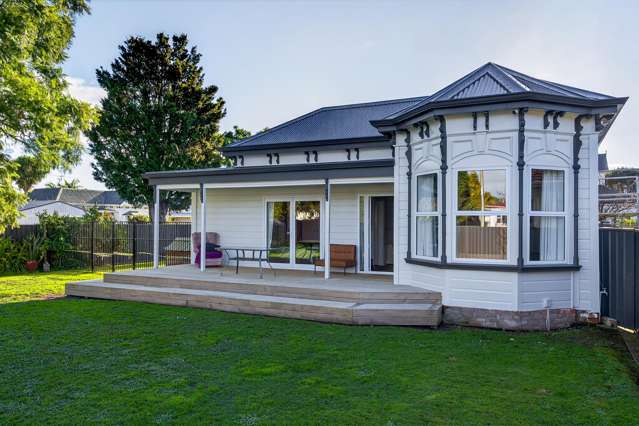 Character, comfort and location to love
