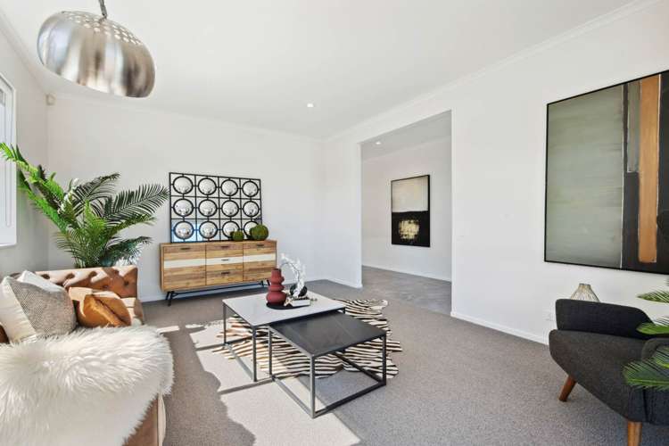 41 Mackay Drive Greenhithe_3