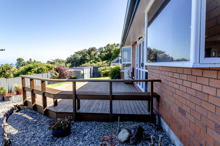 21 Alpine View Hokitika_25