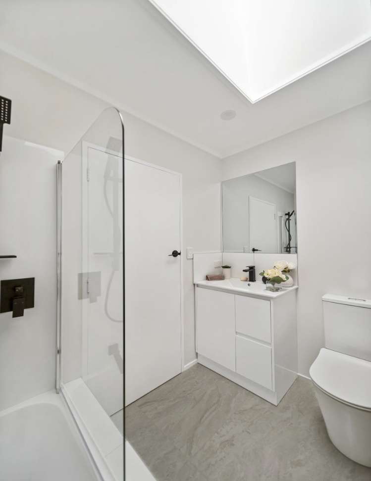 6/25-A Vine Street Mangere East_9