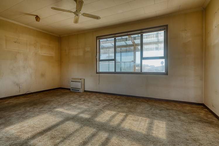 11 Butlers Road Ruatapu_2