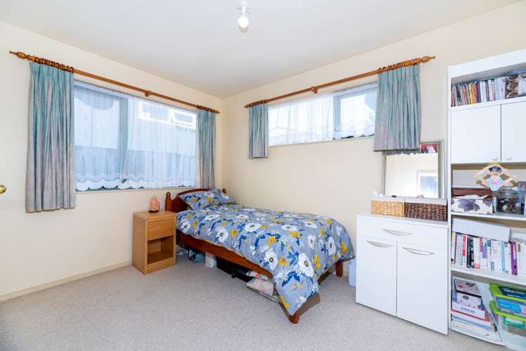 1 Cyril Crescent West Harbour_13