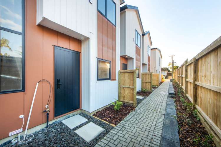 6/4 Serjeant Street Henderson_12