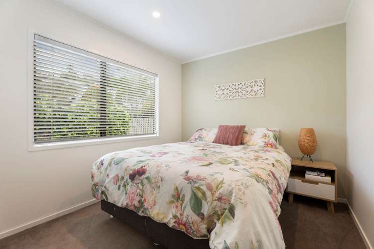 5 Dianthus Place Browns Bay_13