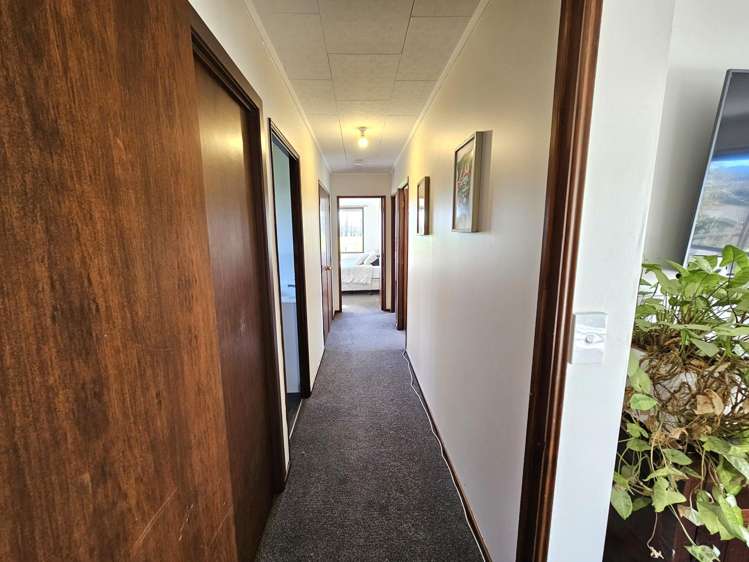 42 Clyde Terrace Kaitangata_15