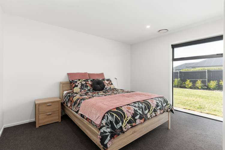 1 Westmere Mews West Melton_11