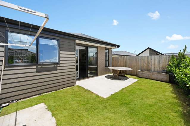 53 Waruhia Crescent Rototuna North_1