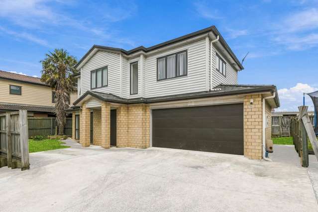 Stunning 4-Bedroom Family Home with Double Garage