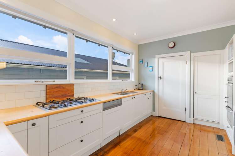 74 Donald Street Karori_10