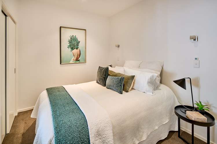 2/35 Torrens Terrace Mount Cook Wellington City Houses for Sale