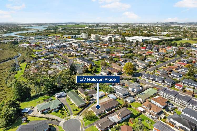 1/7 Halcyon Place Papatoetoe_15