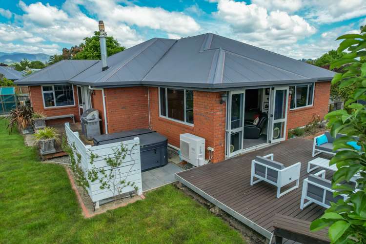 53b Lord Auckland Road Wakefield_0