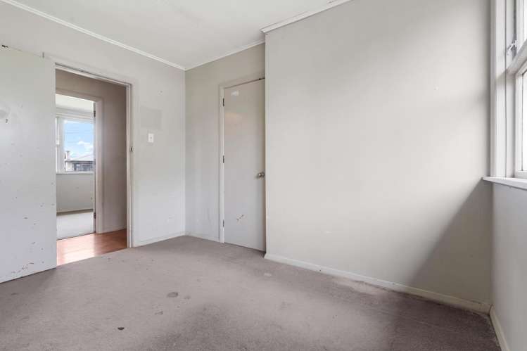 64 Hamill Road Otara_6