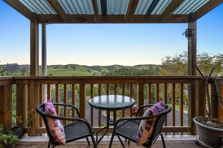 17 Empressa Heights Helensville_35