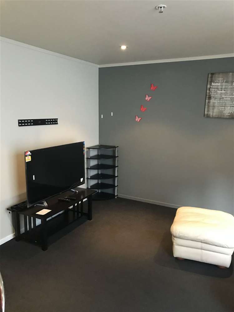 215/47 Hobson Street Auckland Central_2