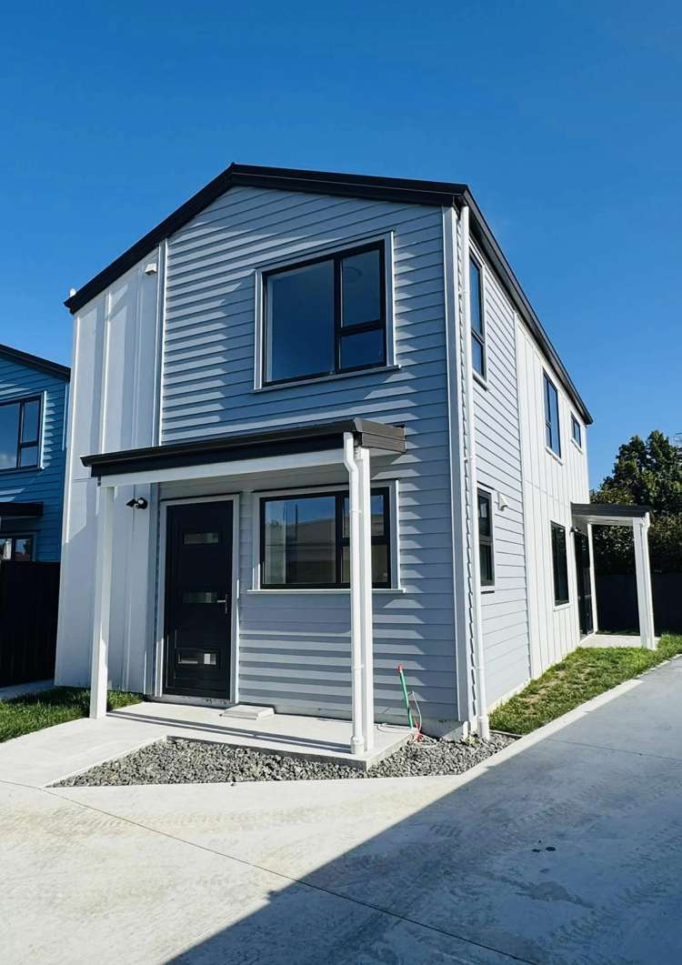 1204B Norfolk Crescent Mayfair_10