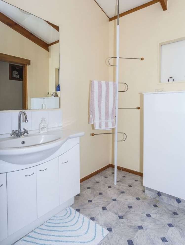 218 The Drive Whangamata_19