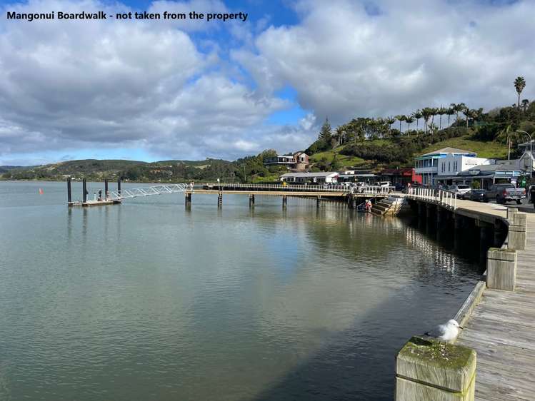 22/2958 State Highway 10 Paewhenua Island_20