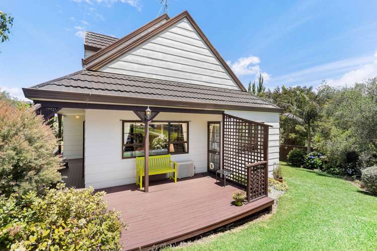 2/11 Landsberg Way Windsor Park_15