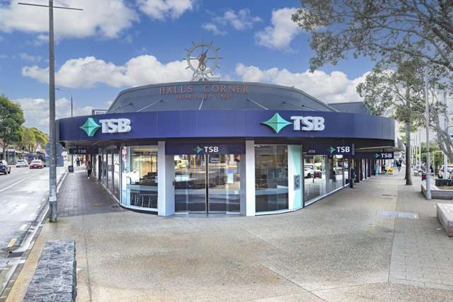 2-20 Hurstmere Road Takapuna_2