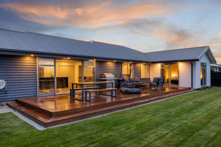 21 Flaxon Place Burwood_25