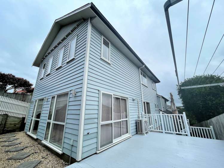 57 Rogan Street Mount Roskill_21
