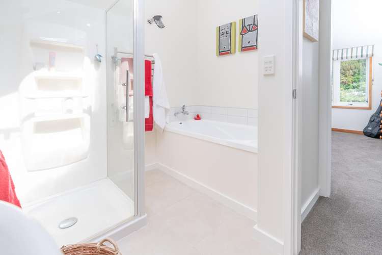 34 Simla Crescent Khandallah_20