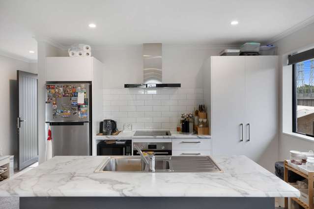 43 Stud Road Yaldhurst_2