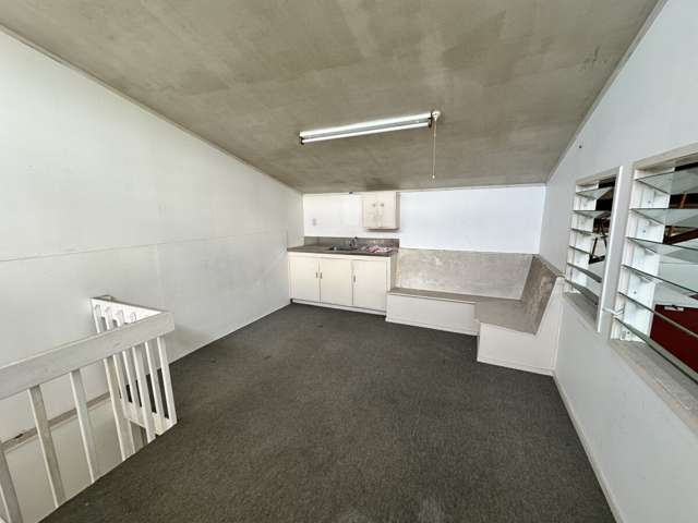 Unit A, 9 Trading Place Henderson_2