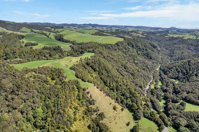 123 Waipipi Road Whananaki_3