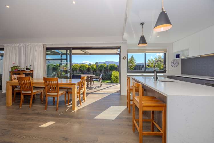 26 Pounamu Avenue Albert Town_10