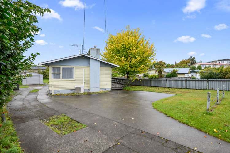 242 Sunset Road_0