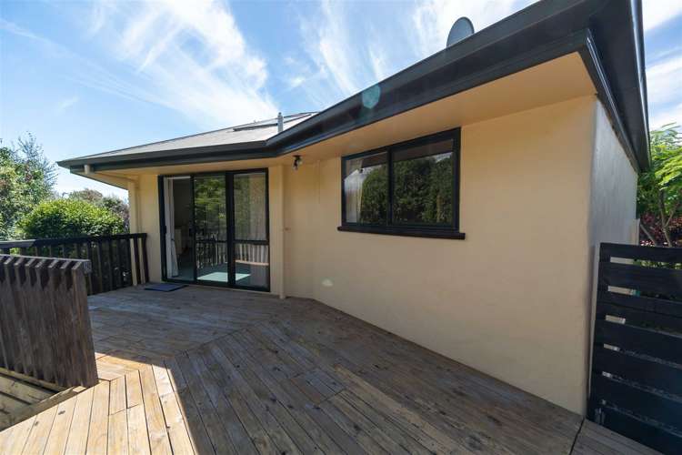 1/10 Rosebank Terrace Stoke_9