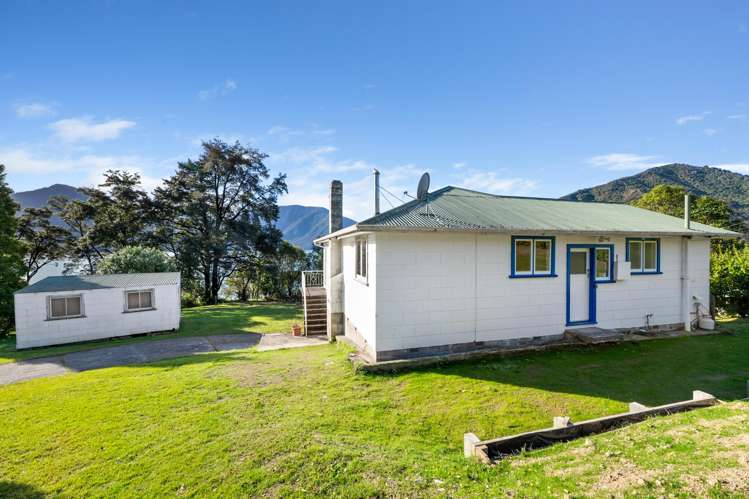96 Moenui Road Havelock_17