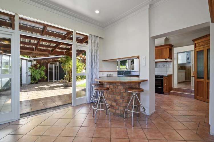 24 Russell Crescent Western Heights_7