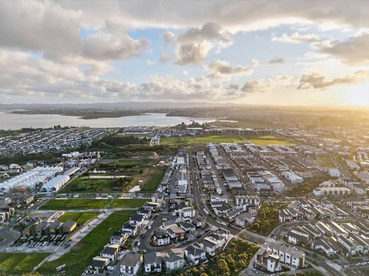 8 Sioux Road Hobsonville_24