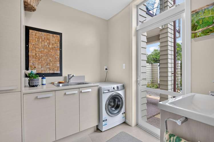 24D Jellicoe Drive Hamilton East_11