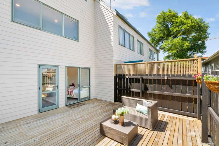 16c Church Street Onehunga_14