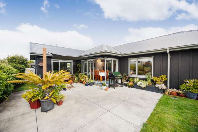 4 Poplar Grove Feilding_16