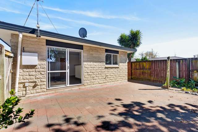 58B Whiting Crescent Greenmeadows_3