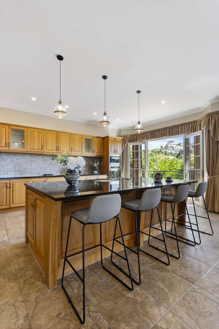 5 Grovenor Drive Orewa_10