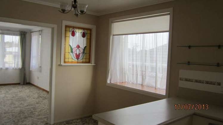 21 Sylvan Crescent Te Atatu South_9