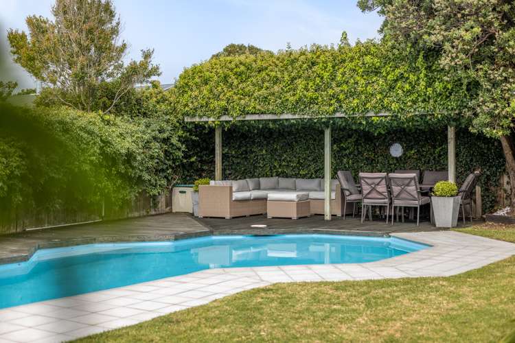 129 Seaview Road Paraparaumu Beach_17